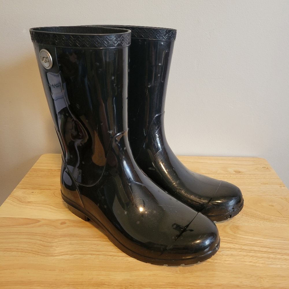UGG Black Rain Boots Woman's Size 7